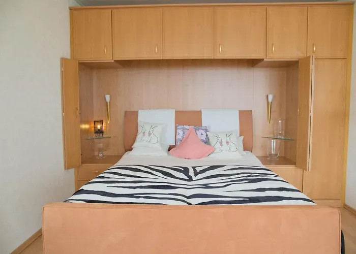 Lägenhet Am App 84 *